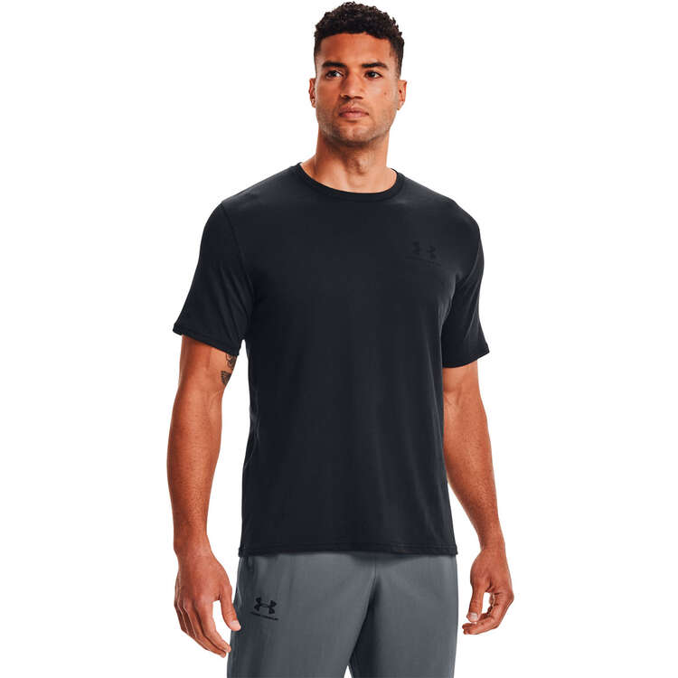 Under Armour Mens Chest Tee